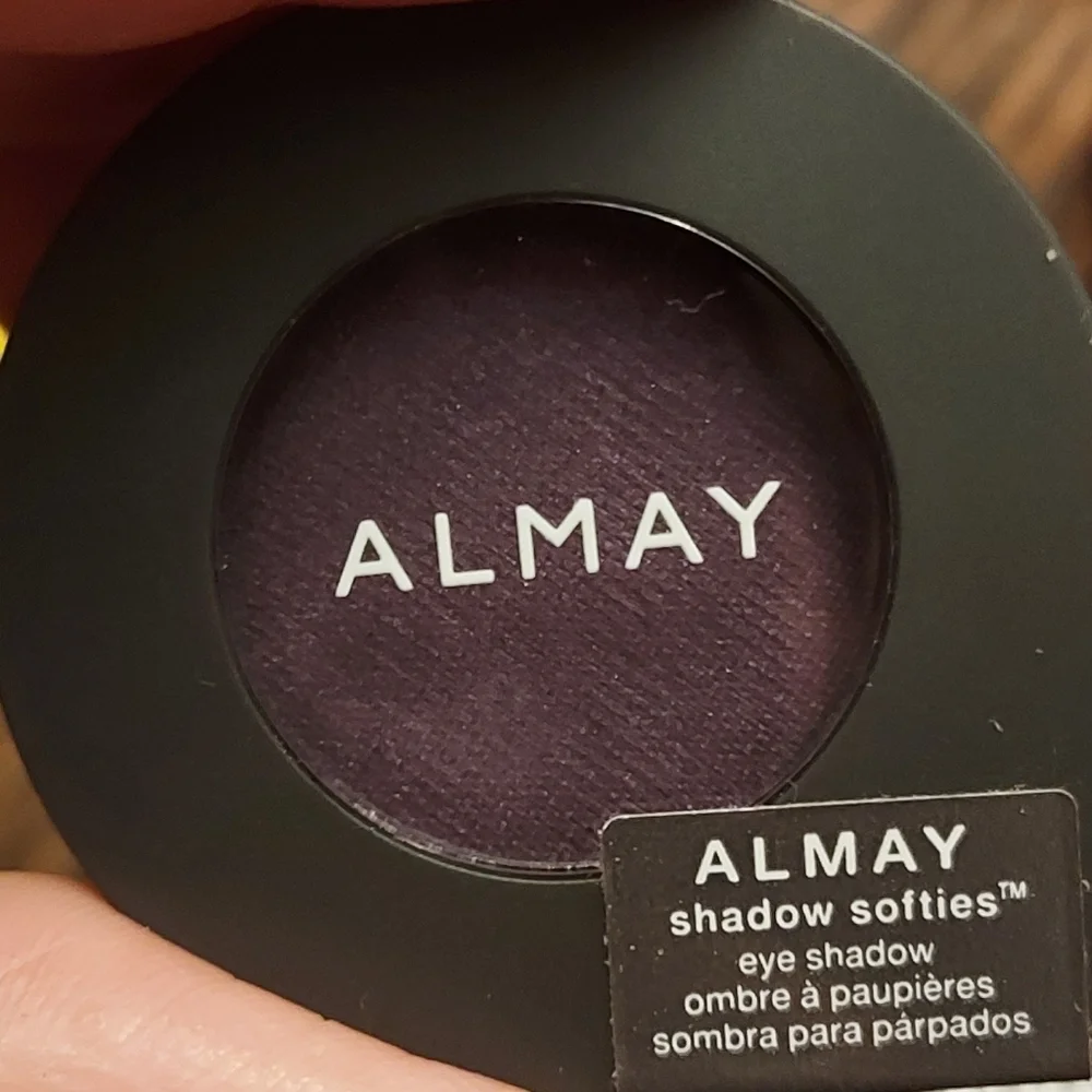 Almay eyeshadow softies